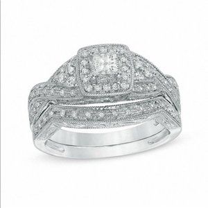 Princess-Cut Diamond Twist Bridal Set in 14K White Gold